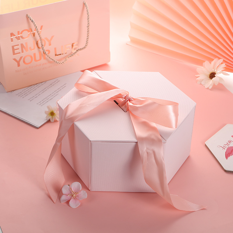 QWONDER CRAFTS - Paper Packaging